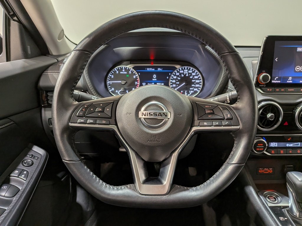 2021 Nissan Sentra SV CVT Black Val-David - photo #12