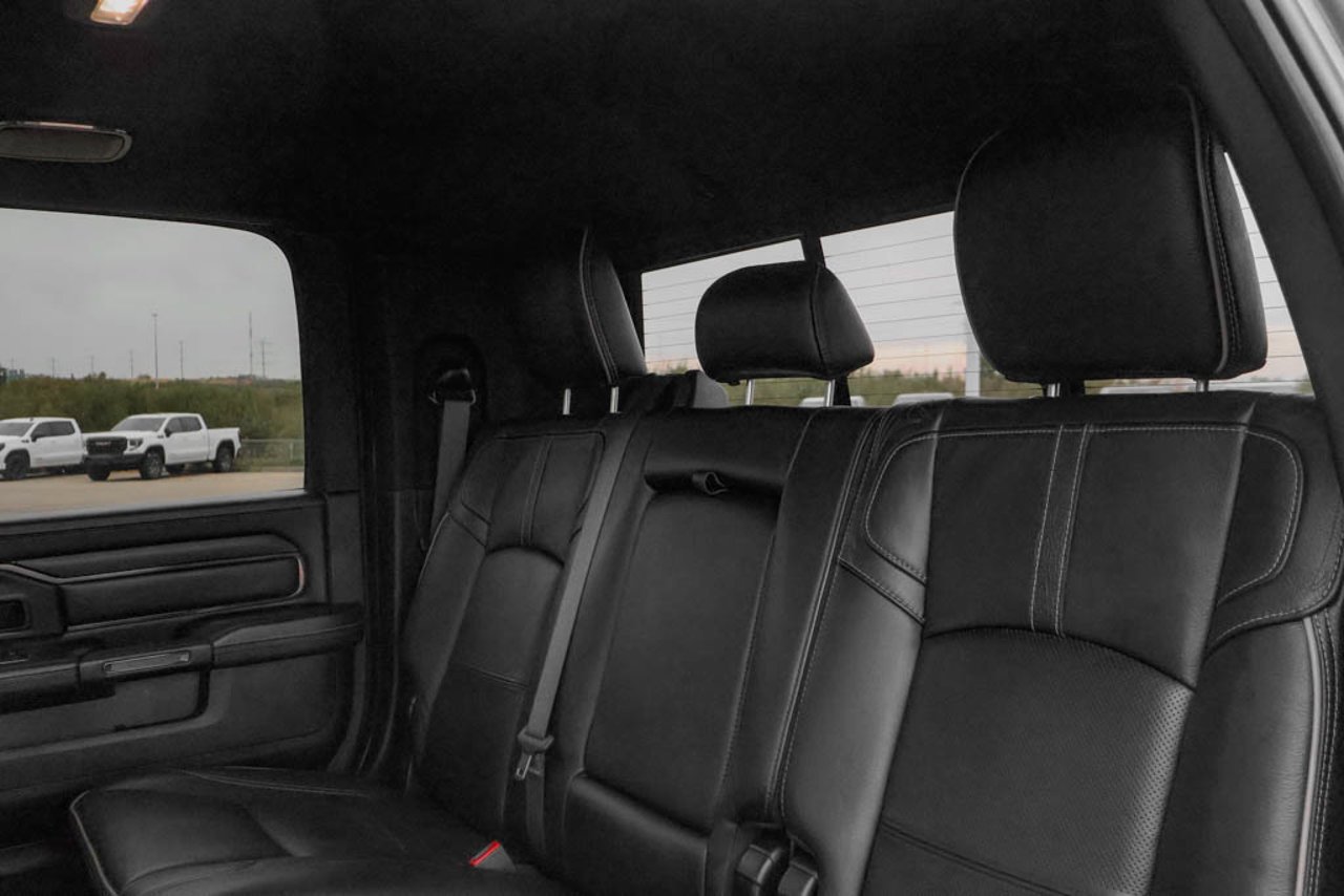 2022 Ram 3500 Limited 4x4 Mega Cab 6'4 Box Grey Sherwood Park - photo #30