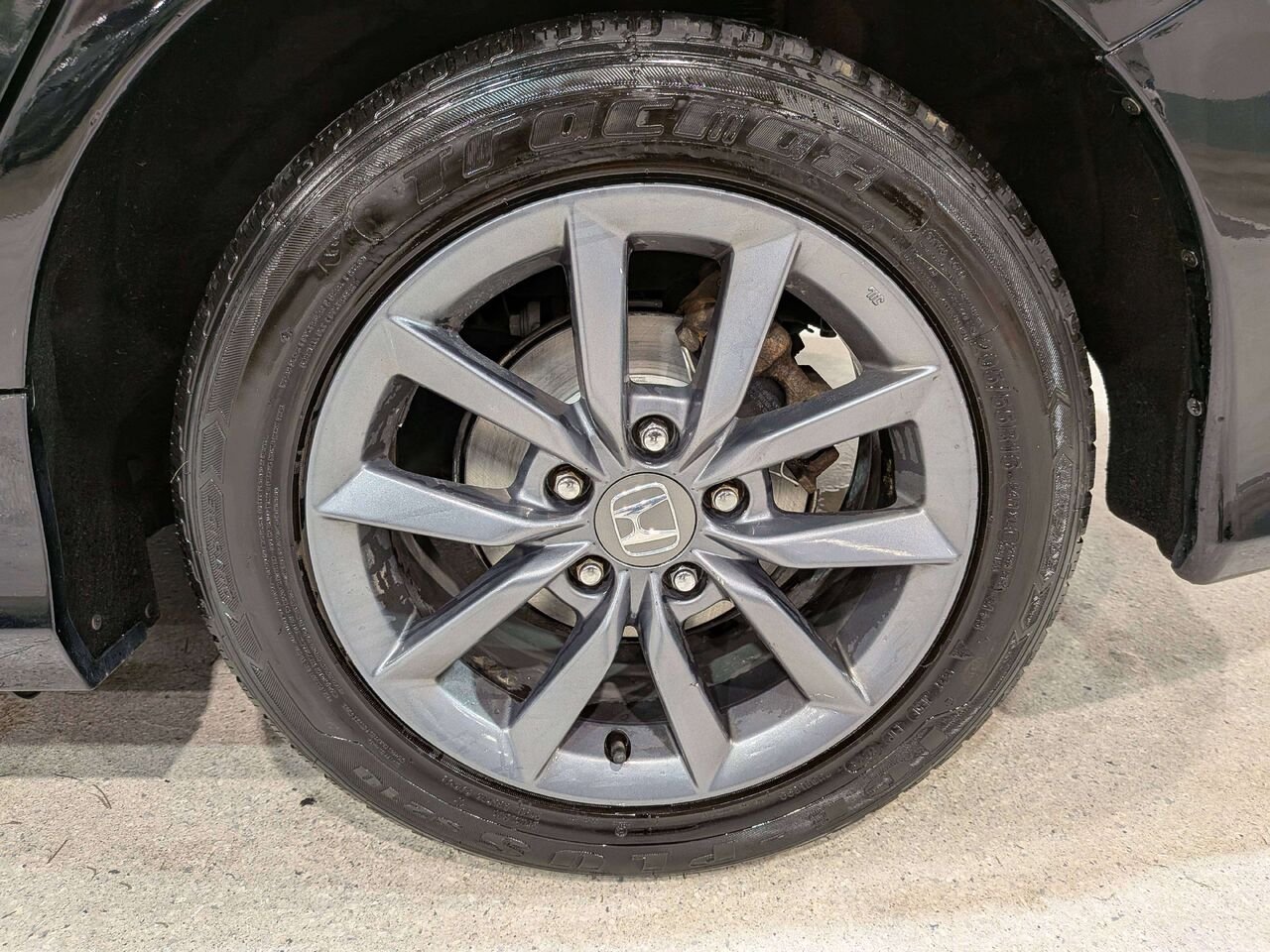 Honda Civic Sedan EX w/New Wheel Design CVT 2020 Noir Val-David - photo #35