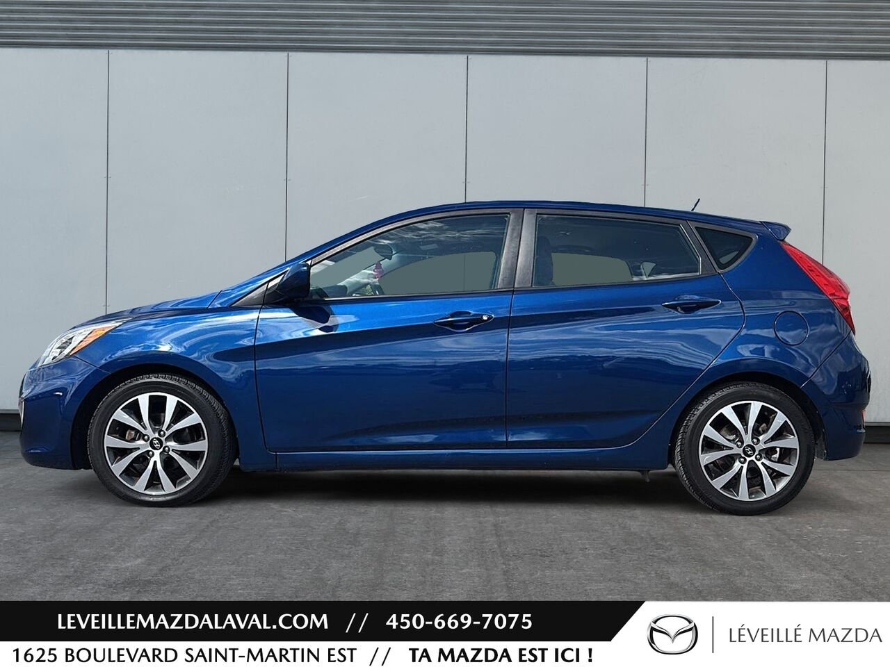 2017 Hyundai Accent SE 5 portes à hayon à transmission automatique Blue Laval - photo #7
