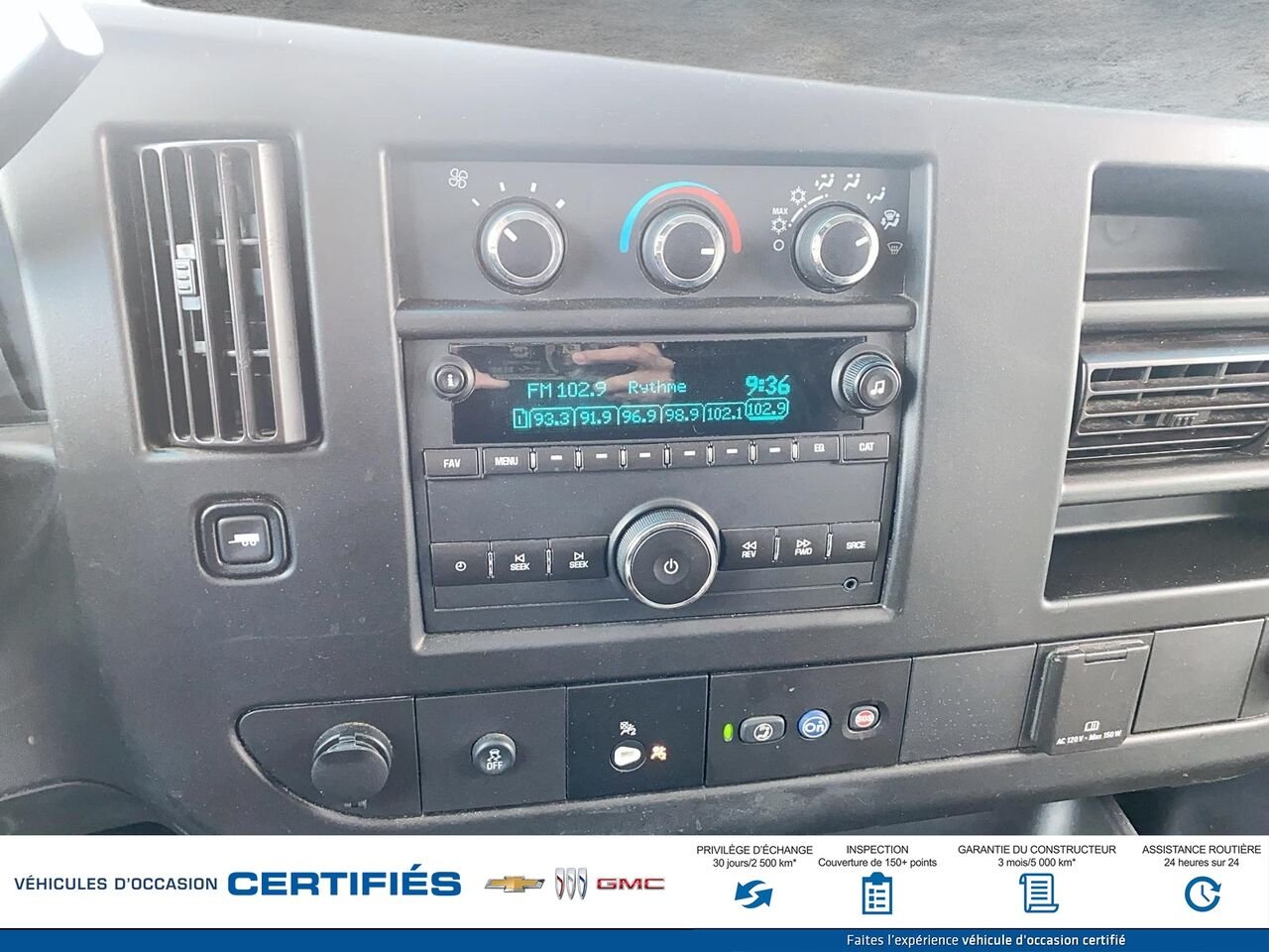 2019 GMC Savana Cargo Van Traction arrière 2500 155 po White Montmagny - photo #13