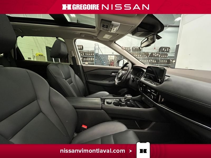 Nissan Rogue 2023 Blanc Laval - photo #11