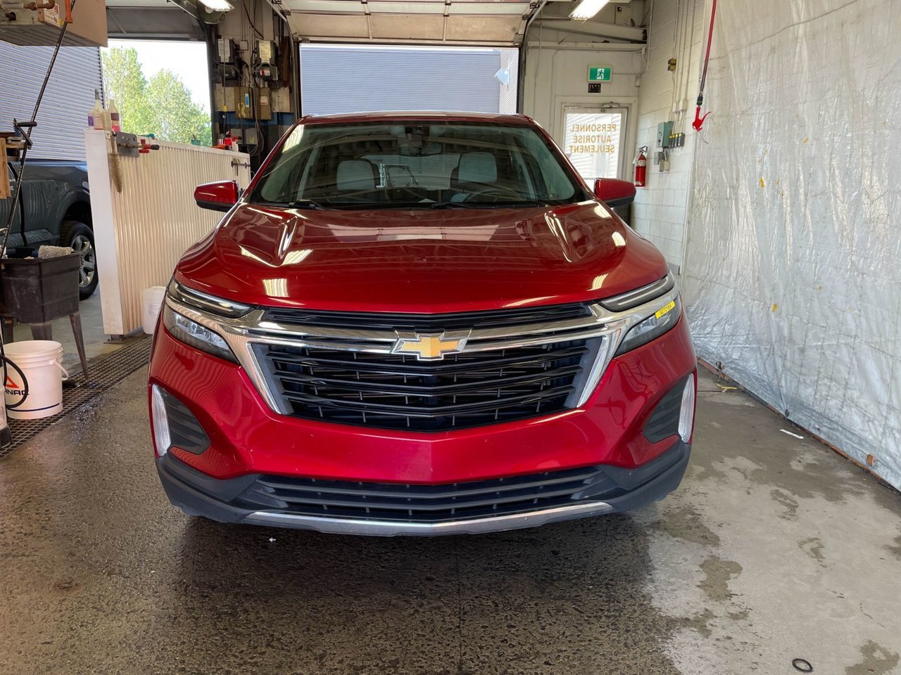 2023 Chevrolet Equinox LT *SIÈGES CHAUFF* CARPLAY BLUETOOTH WIFI USB Red Saint-Jérôme - photo #3