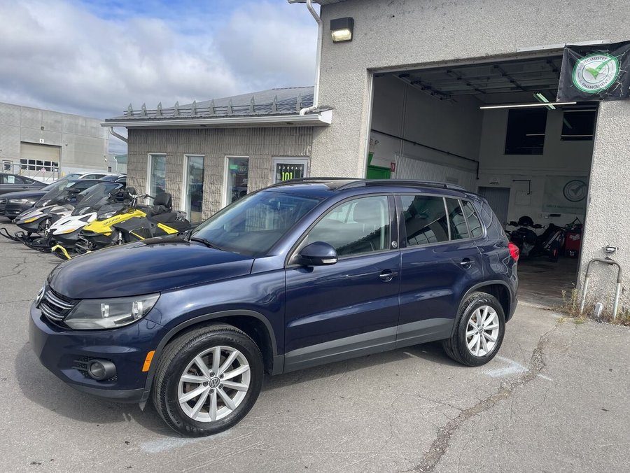 2017 Volkswagen Tiguan Édition Wolfsburg 4 portes 4MOTION Blue