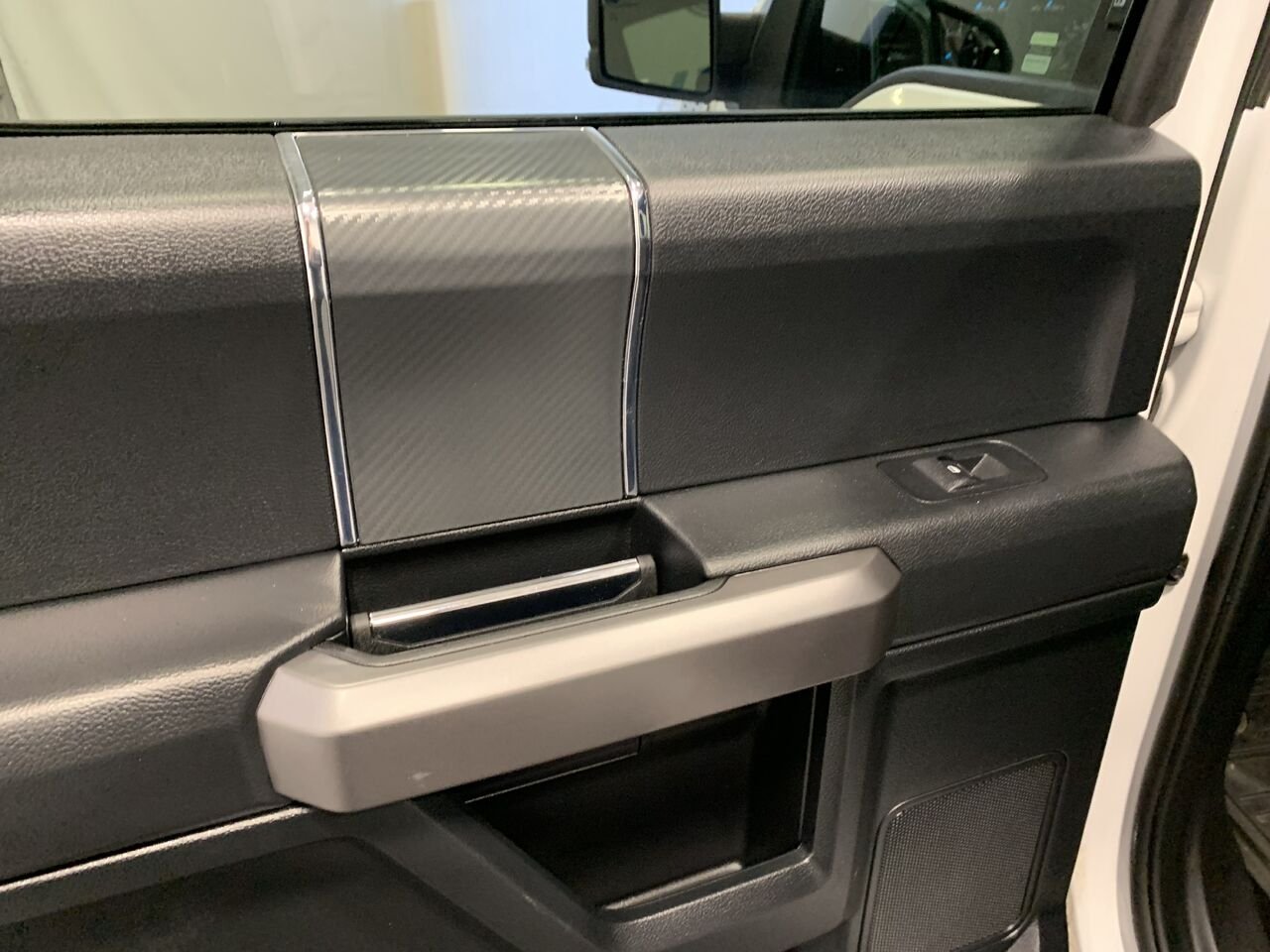 Ford F-150 XLT SPORT SUPERCREW XLT cabine SuperCrew 4RM caisse de 5,5 pi 2019 Blanc Châteauguay - photo #26