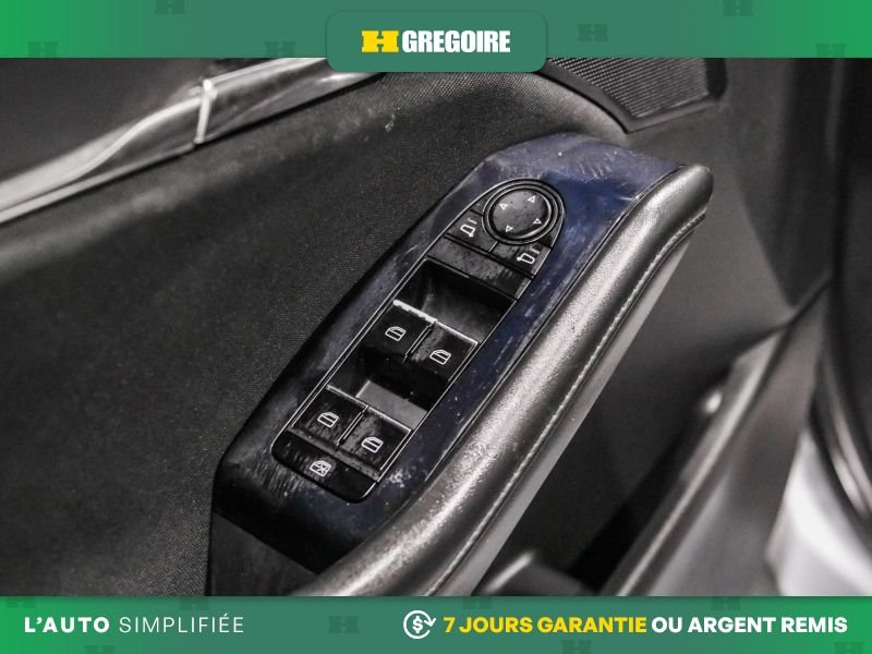 2019 Mazda 3 Silver Saint-Eustache - photo #15