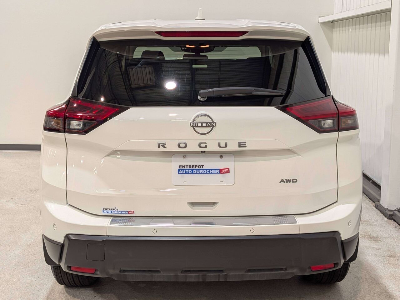 2024 Nissan Rogue AWD S White Val-David - photo #5