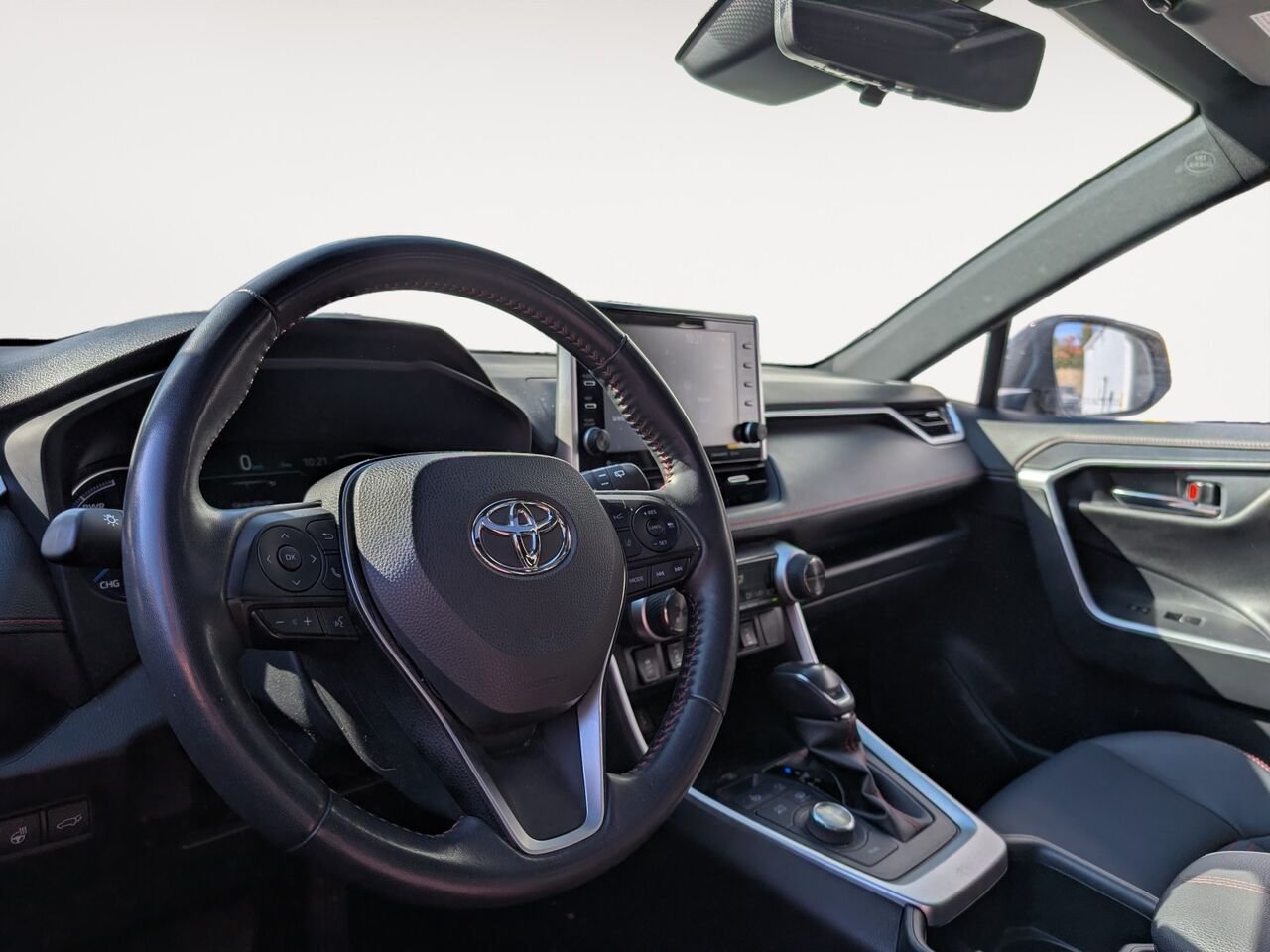 2022 Toyota RAV4 Prime JTMGB3FV4ND101233 White Sherbrooke - photo #8