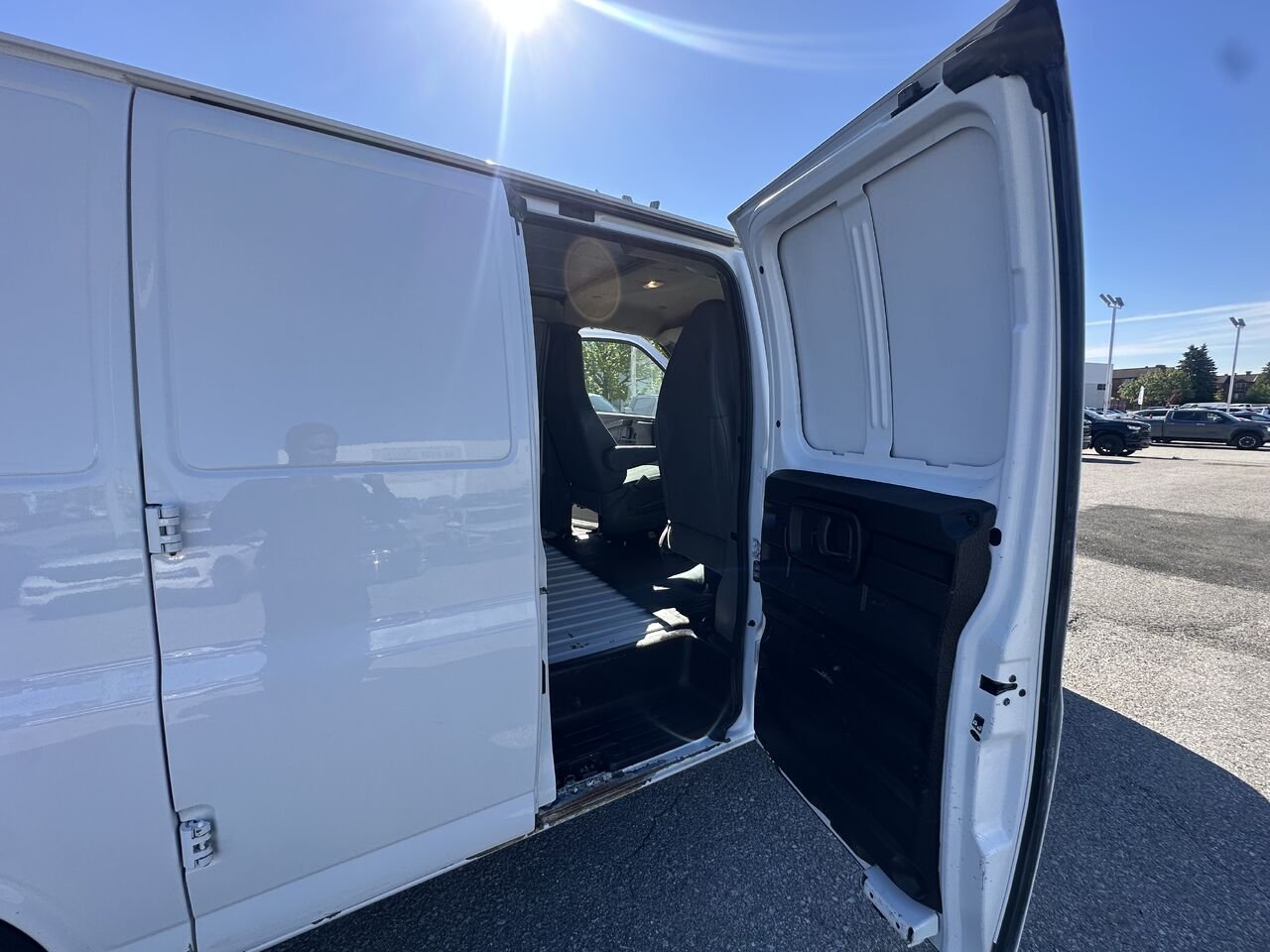 2022 CHEVROLET EXPRESS G2500 Traction arrière 2500 135 po White Gatineau - photo #15
