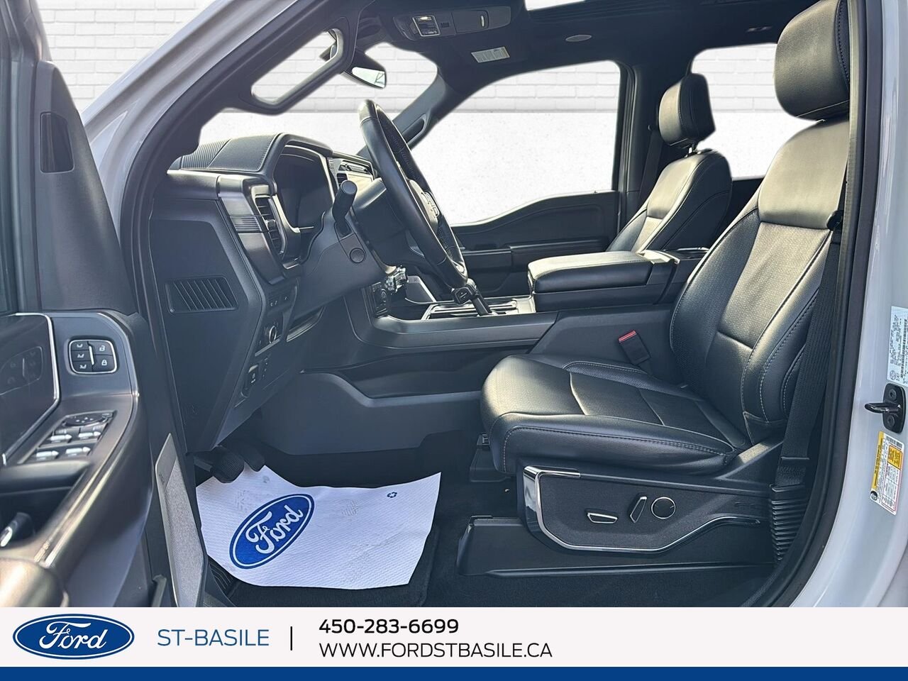 Ford F-150 2024 Gris Saint-Basile-le-Grand - photo #19