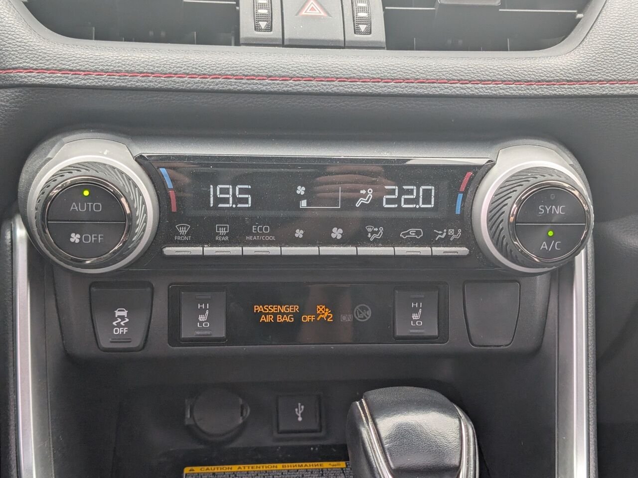 Toyota RAV4 Prime XSE PRIME-HYBRIDE BRANCHABLE/SIÈGES CHAUFFANTS/TOIT OUVRANT/VOLANT CHAUFFANT/AC BIZONE 2021 Gris Sherbrooke - photo #11
