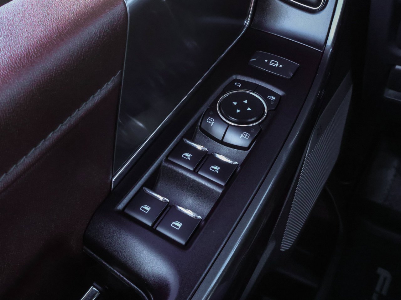 2021 Ford F-150 LARIAT 4WD SuperCrew 6.5' Box Red Sherwood Park - photo #19
