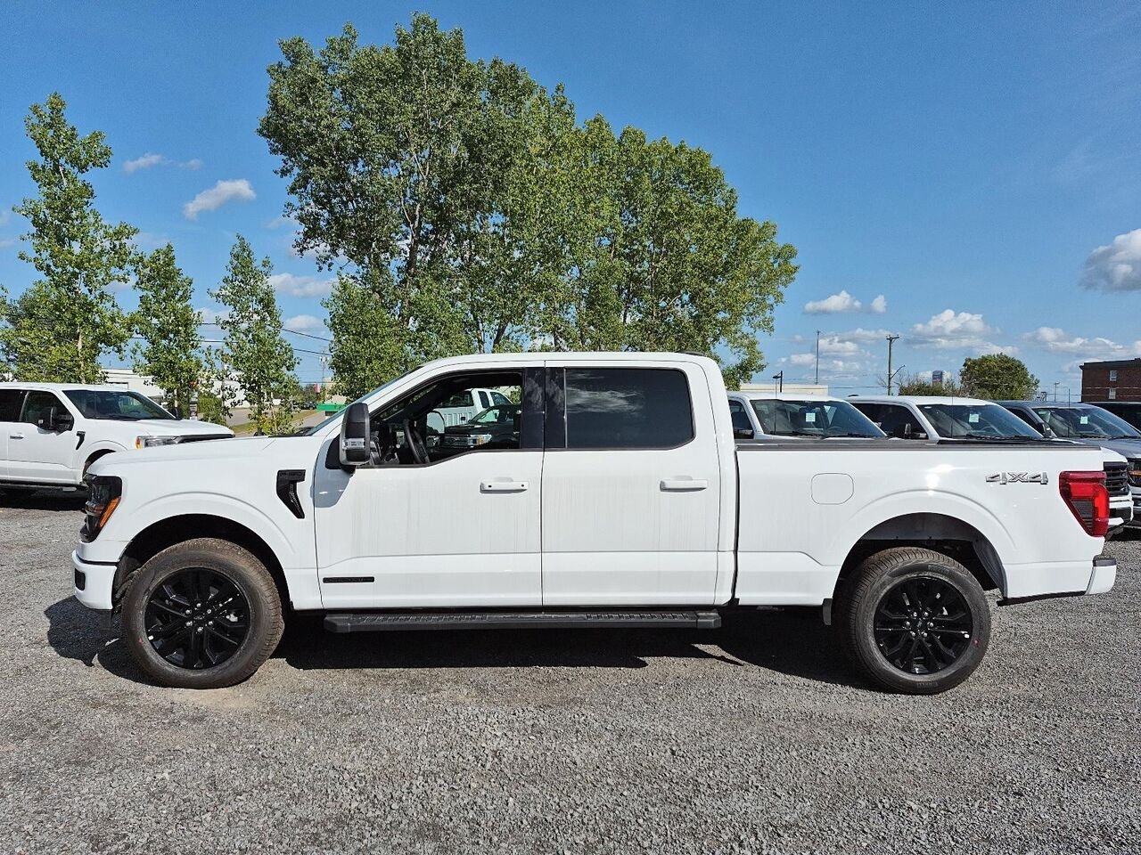 Ford F-150 26393 | XLT 2026 Blanc Oxford Saint-Jérôme - photo #2