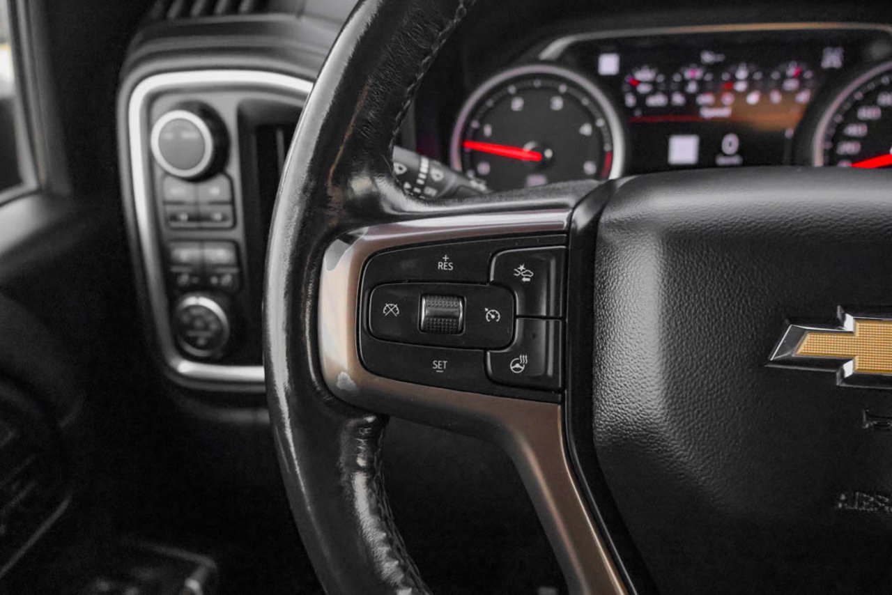 2022 Chevrolet Silverado 3500HD 4WD Crew Cab 159 High Country Black Sherwood Park - photo #20