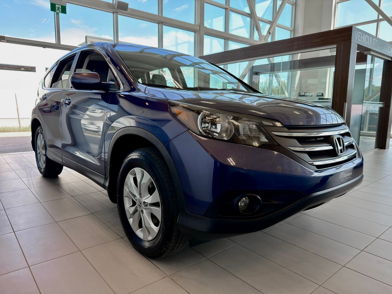 2013 Honda CR-V Blue Notre-Dame-des-Prairies - photo #4