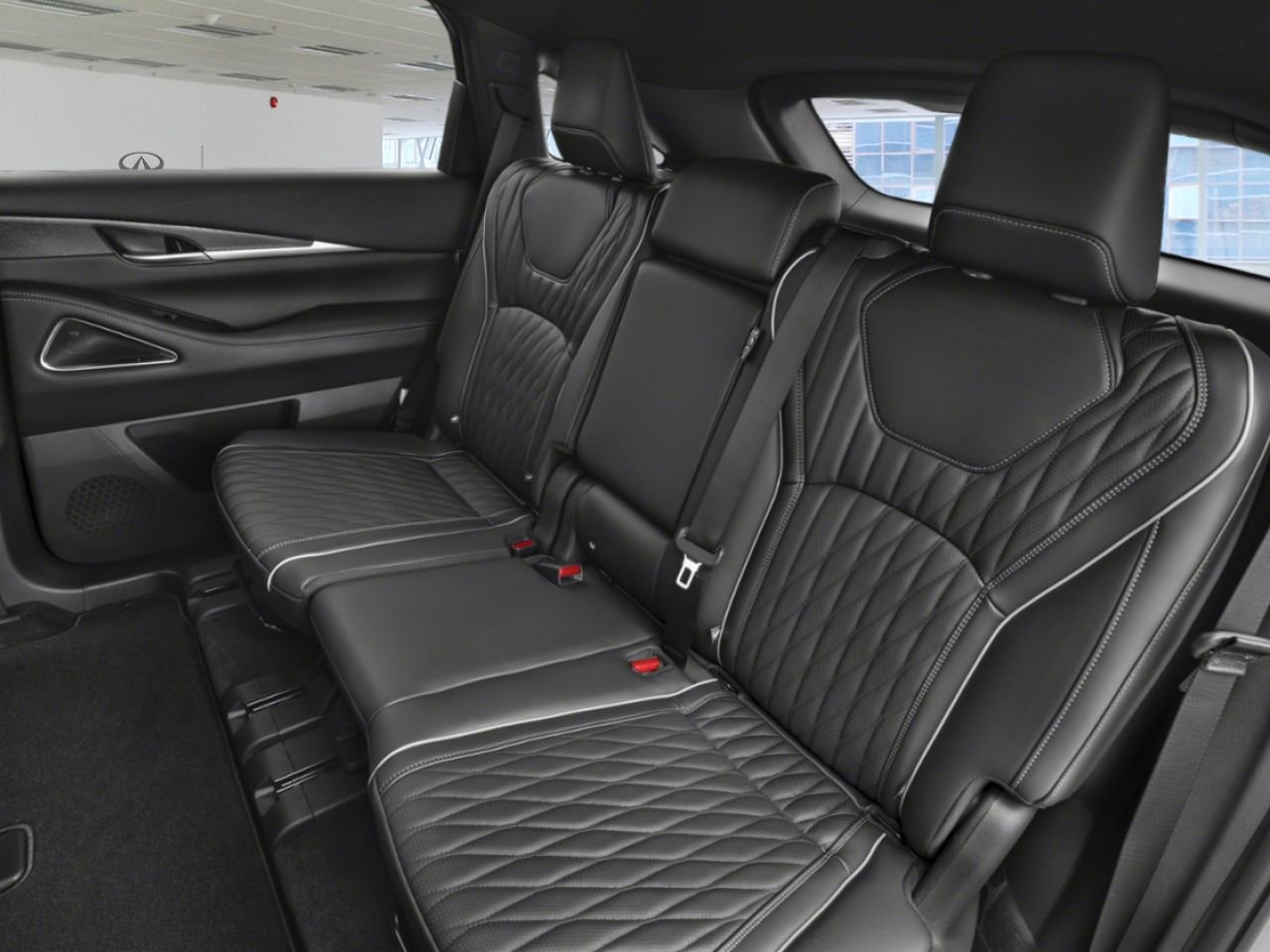 INFINITI QX65 2027 Blanc brillant/Noir obsidienne Saint-Basile-le-Grand - photo #5