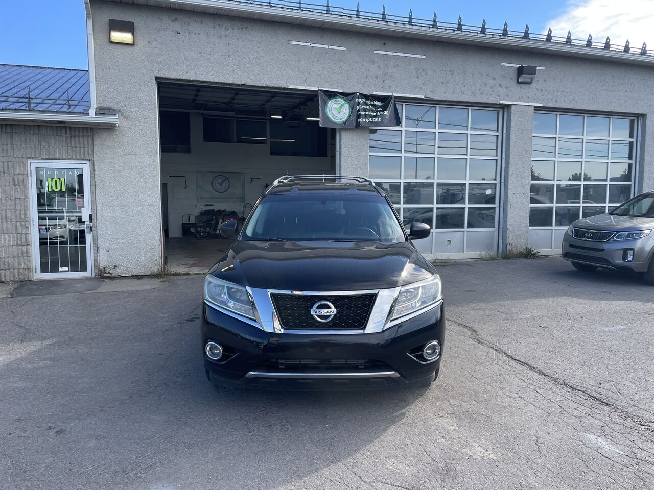 NISSAN PATHFINDER 2016 Noir Longueuil, - photo #7