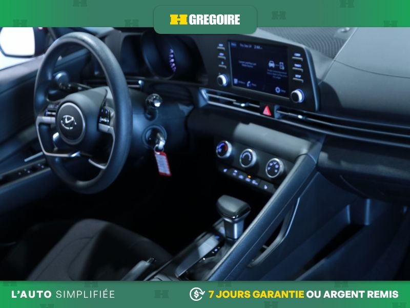 2022 Hyundai Elantra Red Saint-Eustache - photo #24