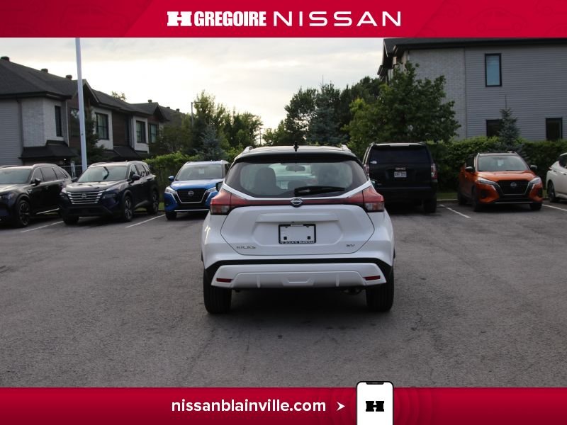 2023 Nissan Kicks White Laval - photo #7