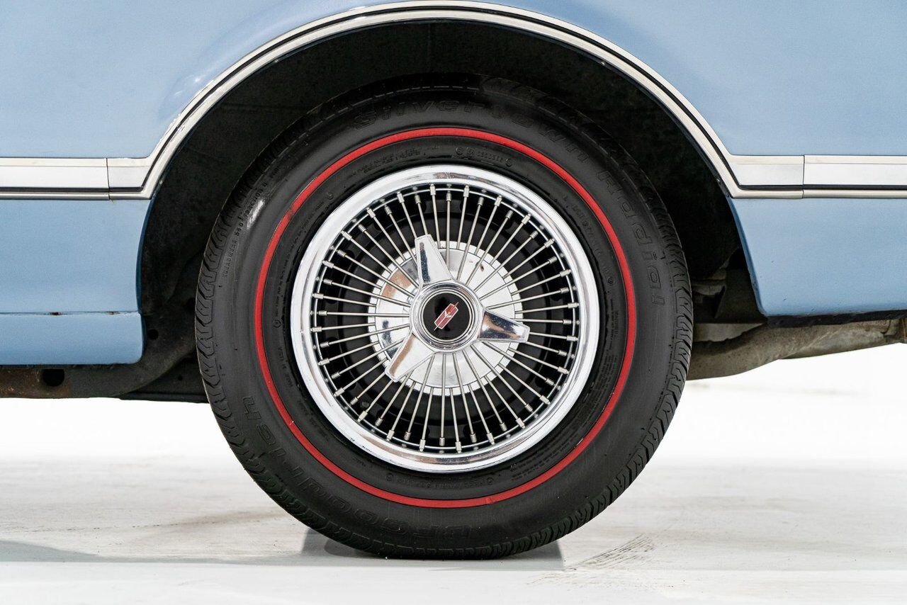Oldsmobile 442 PRIX EN USD | Matching# 400cu.in. 4-Speed 1966 Bleu Montréal - photo #48