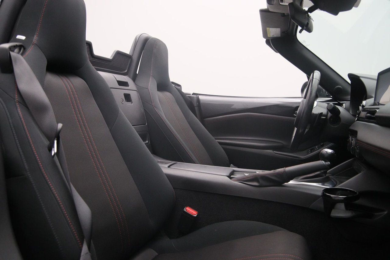 Mazda MX-5 GS-P 2019 Gris Baie-Comeau - photo #11