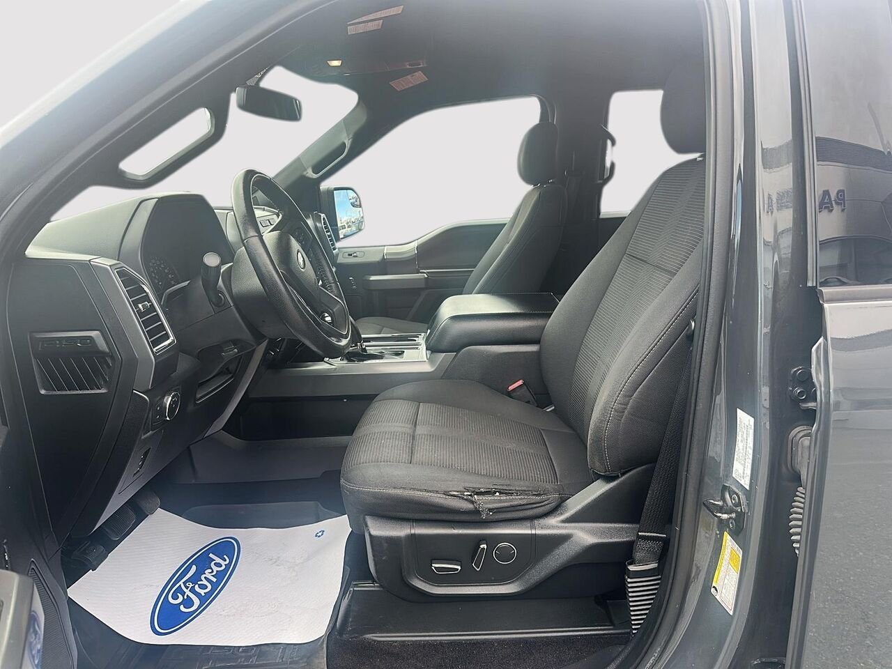 2016 Ford F-150 Grey Rouyn-Noranda - photo #7