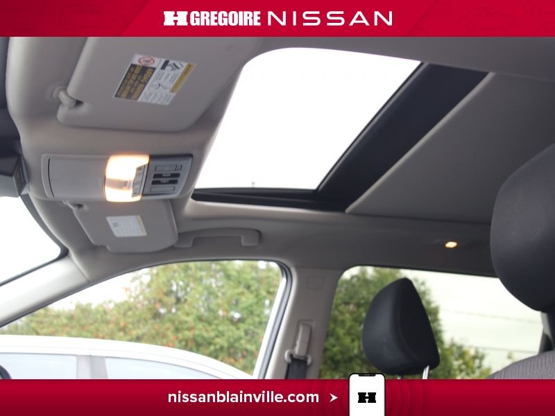 2024 Nissan Rogue White Saint-Eustache - photo #11