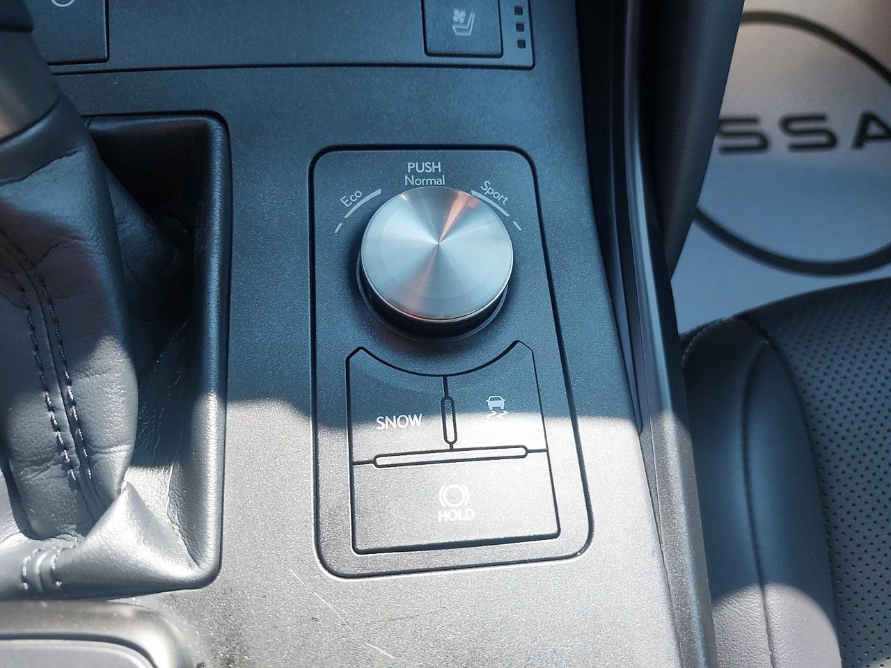 Lexus IS IS 300 2025 Gris Baie-Comeau - photo #15
