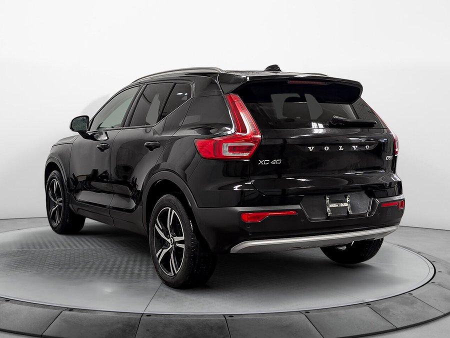 Volvo XC40 B5 Core AWD 2023 Noir