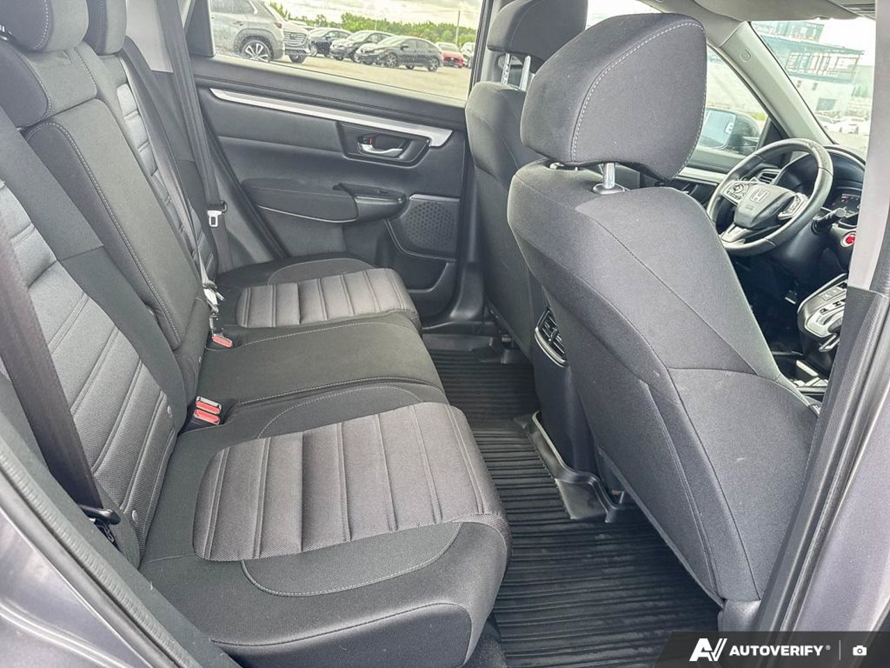2019 Honda CR-V 2HKRW2H27KH143010 Grey Mirabel - photo #25
