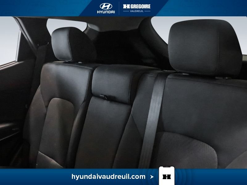 Hyundai Santa Fe 2018 Blanc Blainville - photo #19