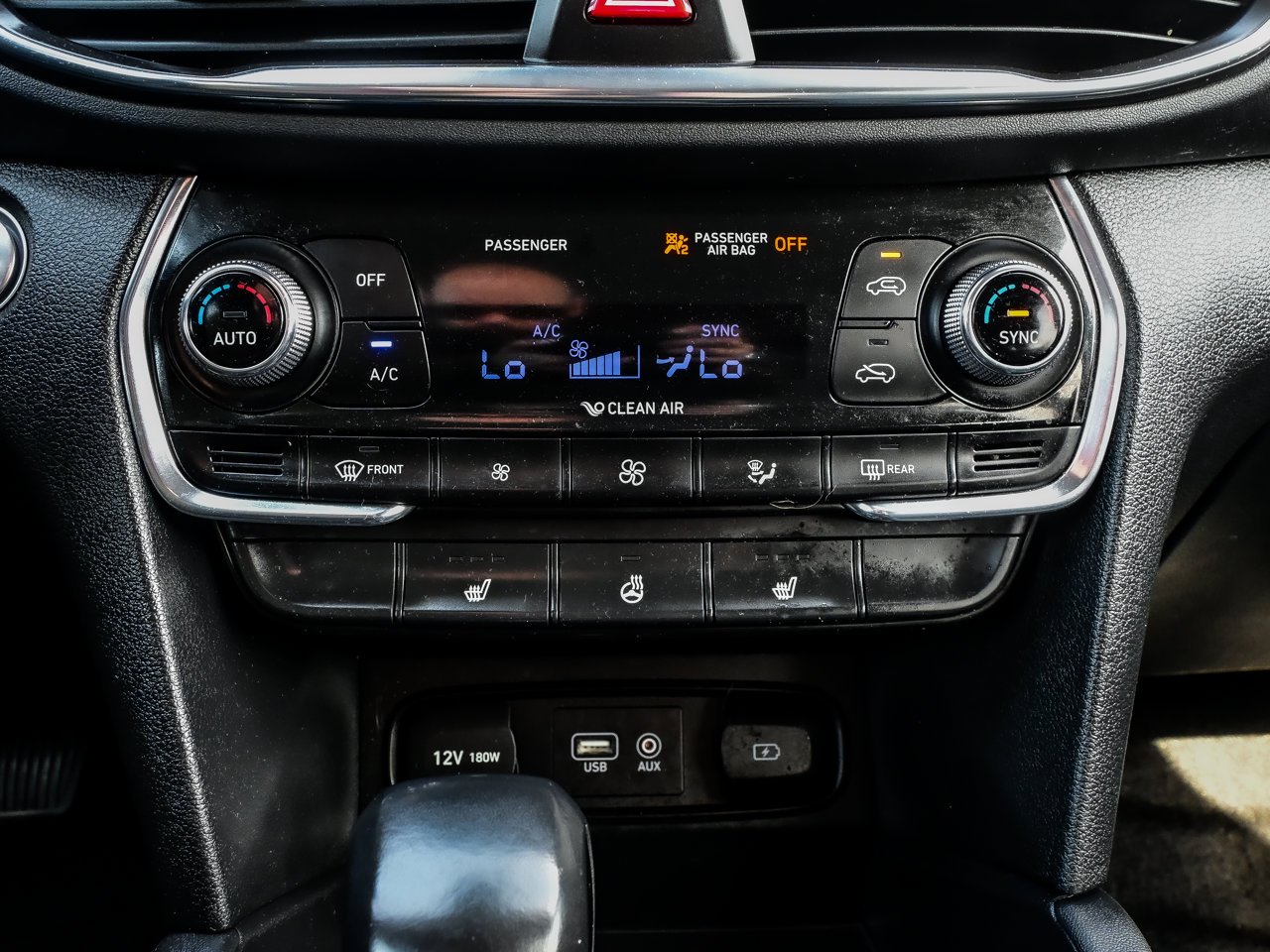 2019 Hyundai Santa Fe 2.4L Preferred AWD Blue Sherwood Park - photo #24