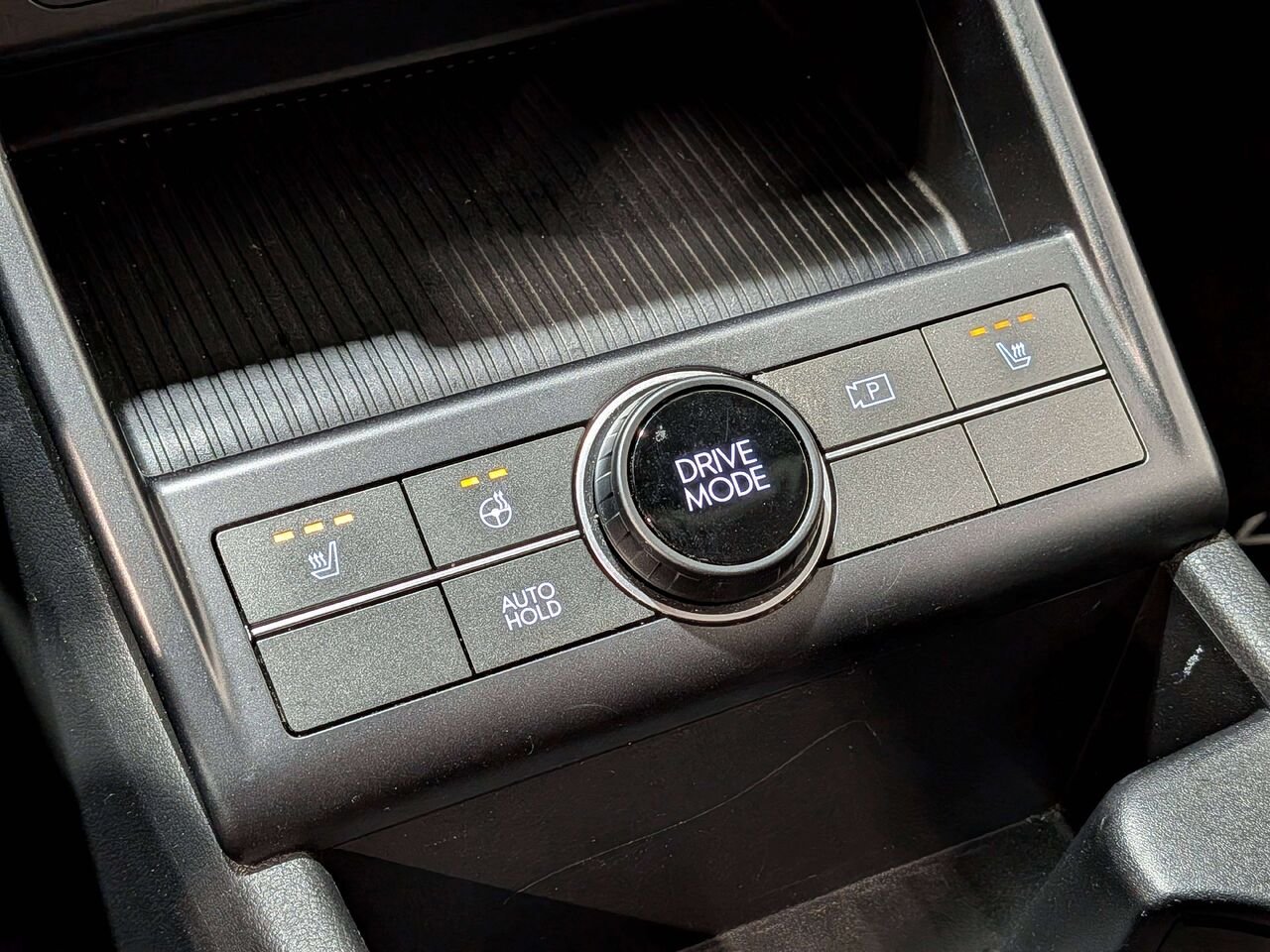 2024 Hyundai Kona Electric Preferred FWD Red Val-David - photo #28