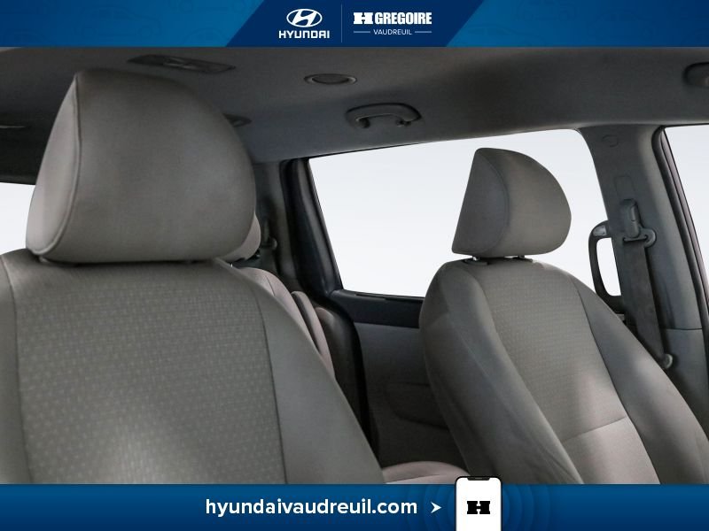 2018 Kia Sedona Red Laval - photo #32