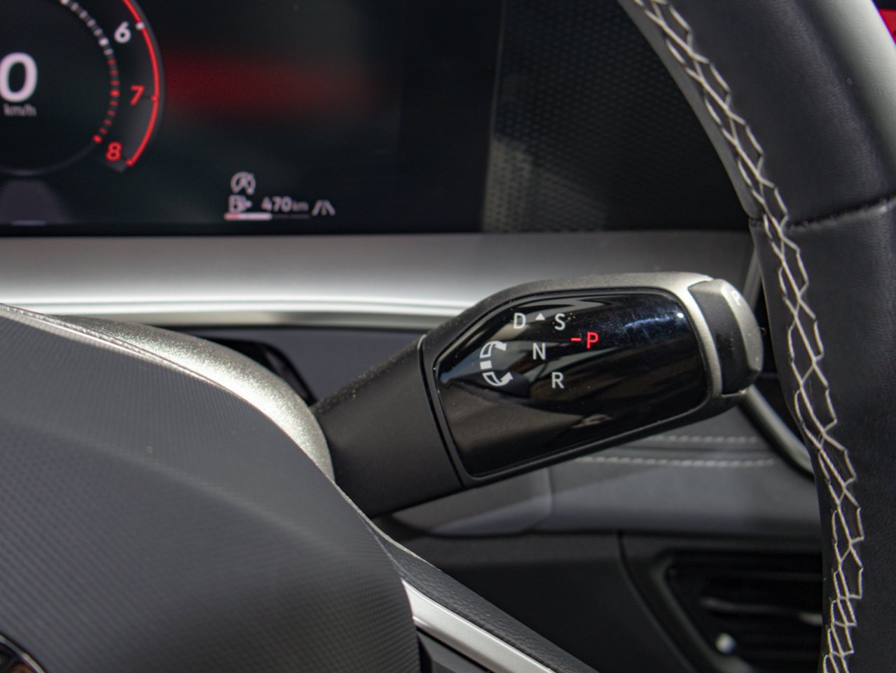 2026 Volkswagen Tiguan Comfortline 4MOTION Black Sherwood Park - photo #24