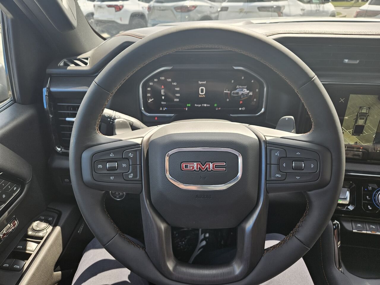 GMC Sierra 1500 AT4 cabine multiplace 4RM 157 po 2026 Blanc sommet Thetford Mines - photo #8