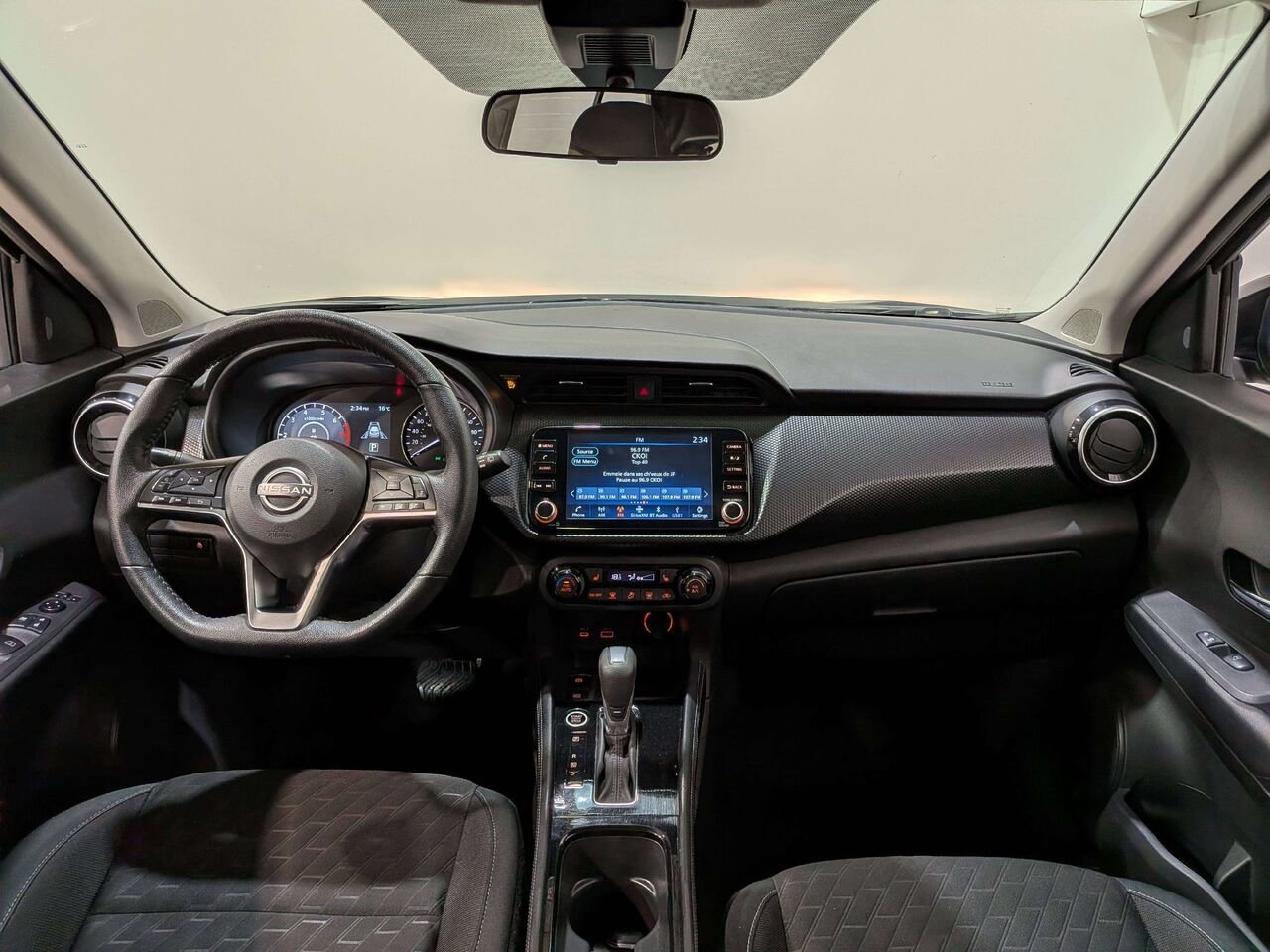 2024 Nissan Kicks SV FWD Black Val-David - photo #11