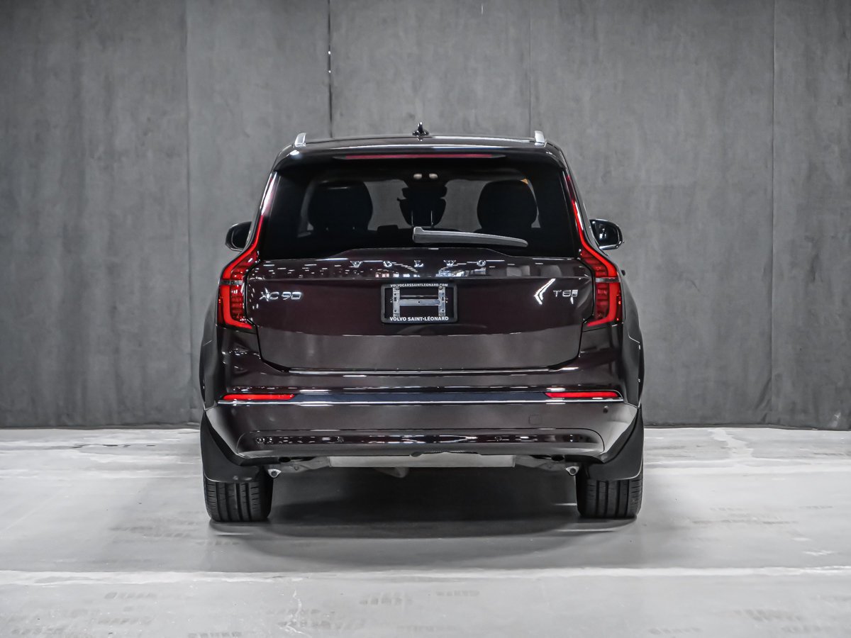 Volvo XC90 Plug-In Hybrid T8 PLUS BRIGHT 2025 Rouge Montréal - photo #4