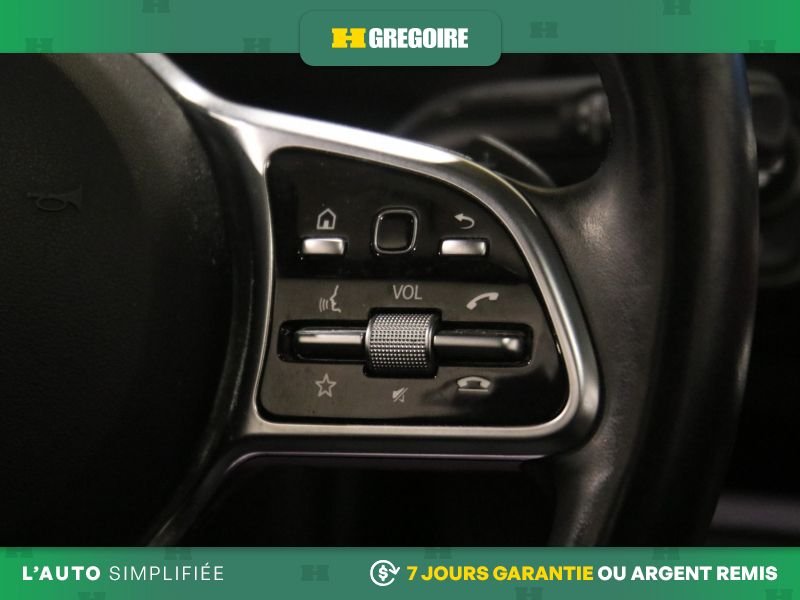 2020 Mercedes Benz CLA White Saint-Eustache - photo #21