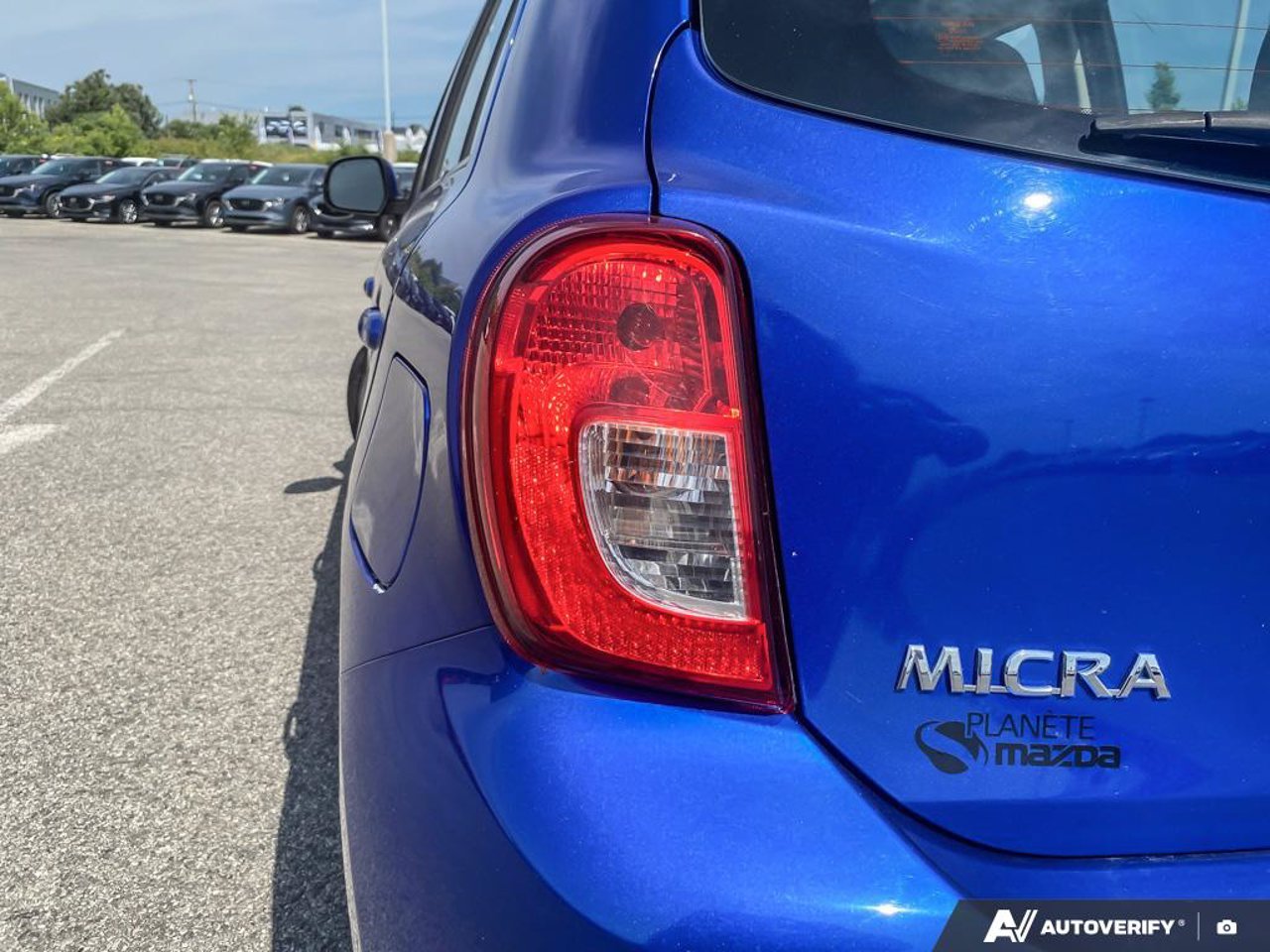 2017 Nissan Micra 3N1CK3CP0HL259090 Blue Mirabel - photo #13