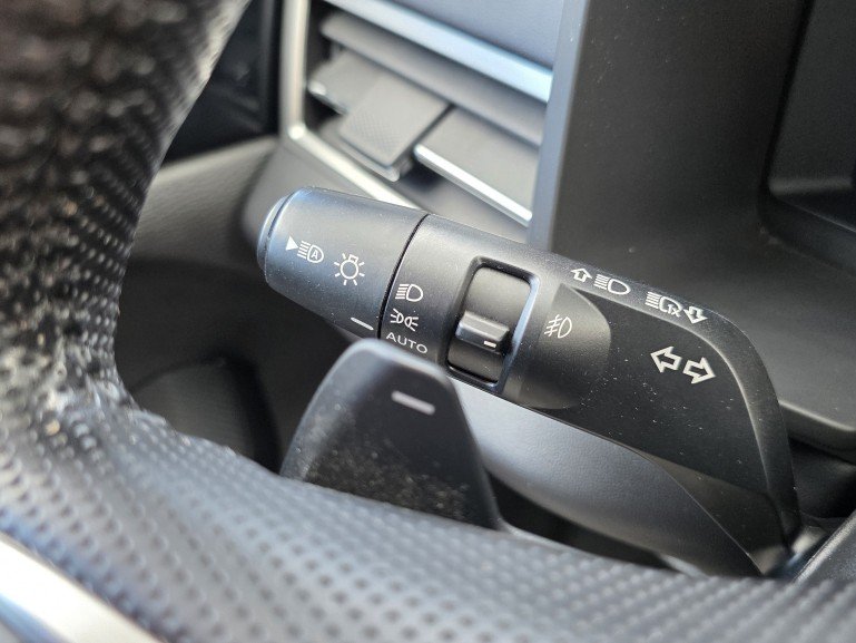 2022 Mitsubishi Outlander SE S-AWC White Mont-Laurier - photo #31