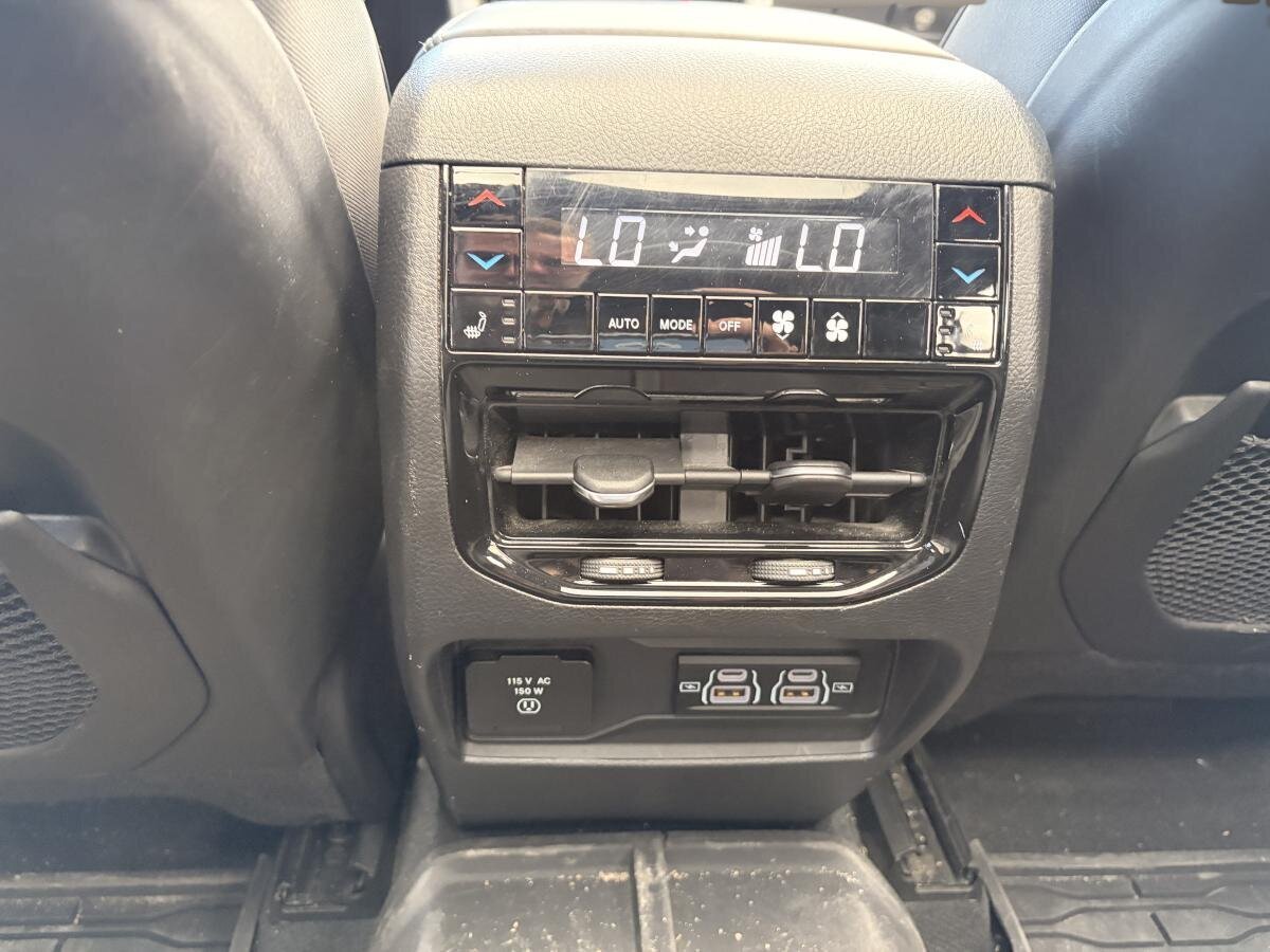 Jeep Grand Cherokee 4xe 2023 Noir  - photo #12