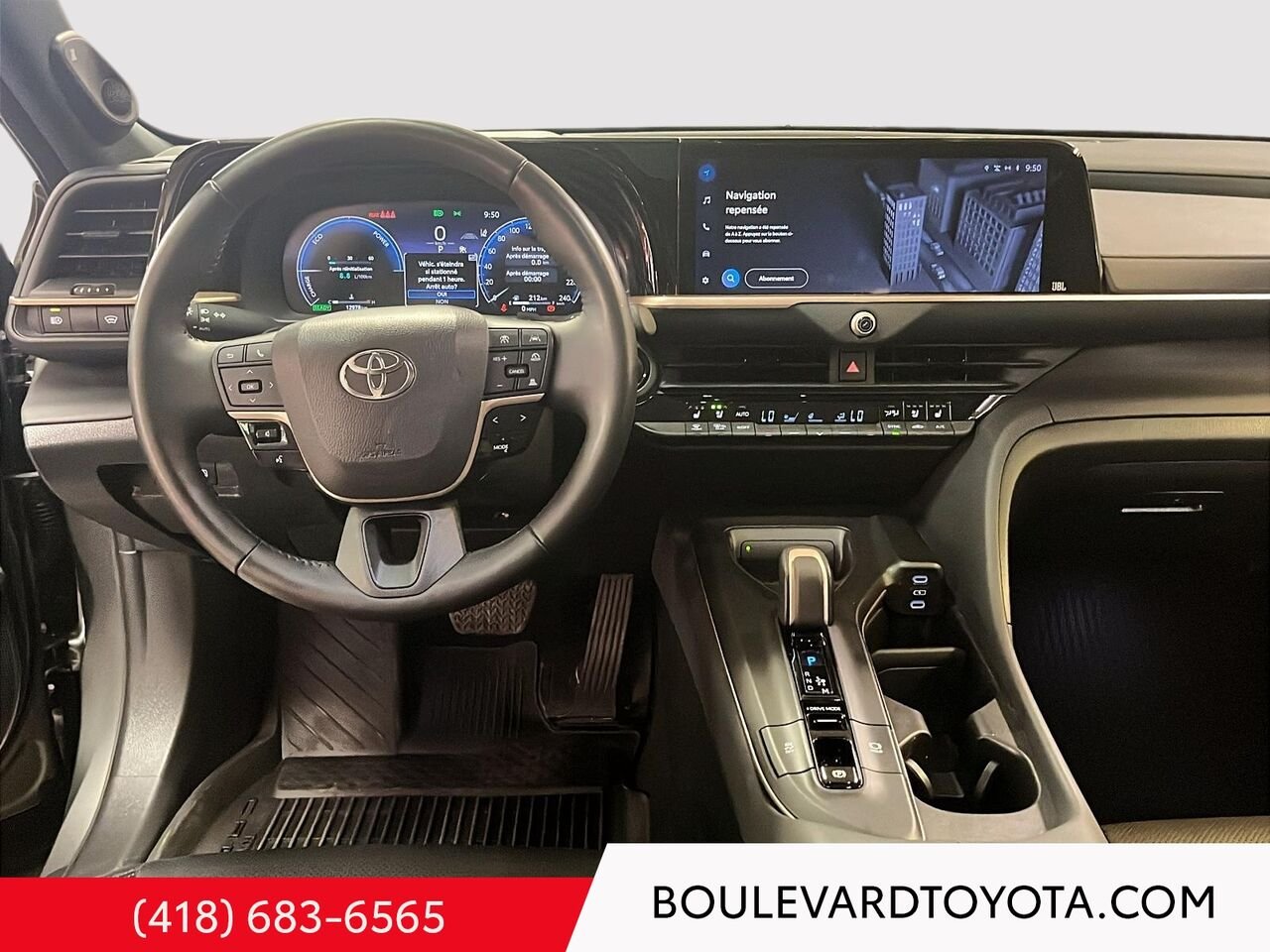 Toyota Crown 100517A-64 | PLATINUM, AWD 2023 Gris Québec - photo #20