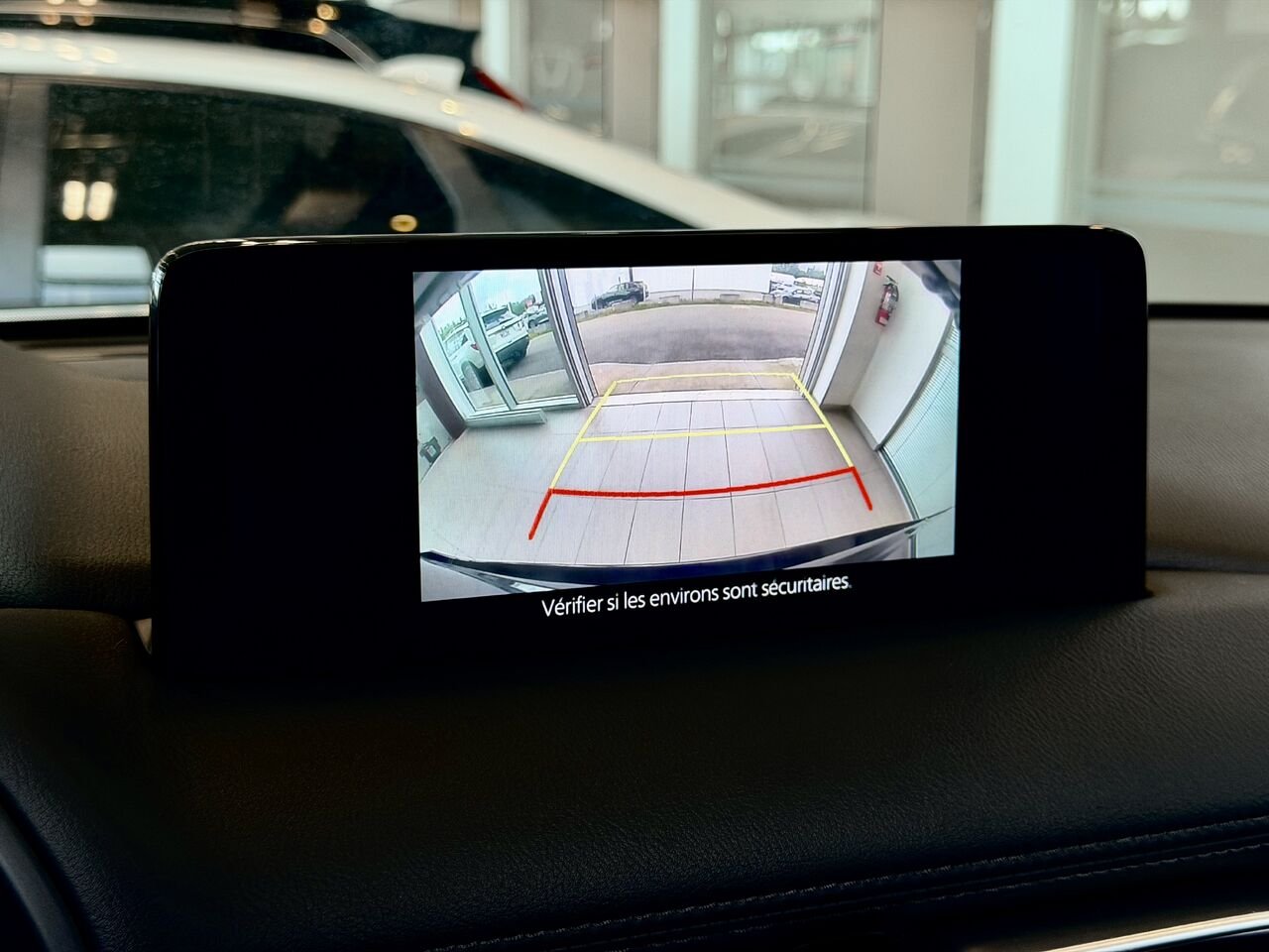 2022 Mazda CX-5 Black Notre-Dame-des-Prairies - photo #27