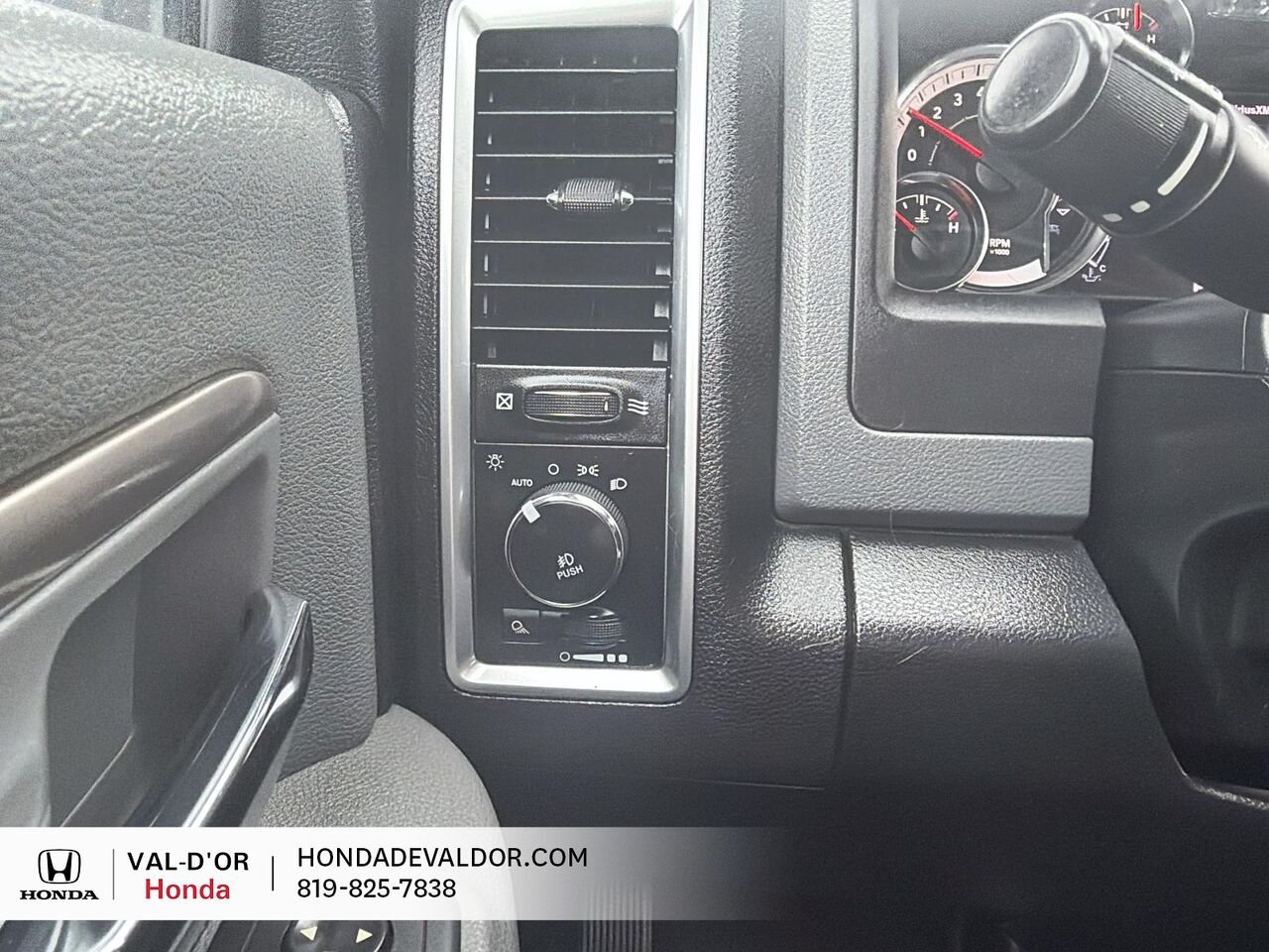 2017 Ram 1500 Cabine multiplaces 4RM, 149 po Outdoorsman Brown Val-d'Or - photo #11