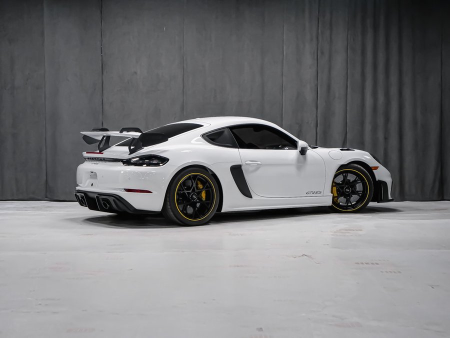 2025 Porsche 718 Cayman GT4 RS White