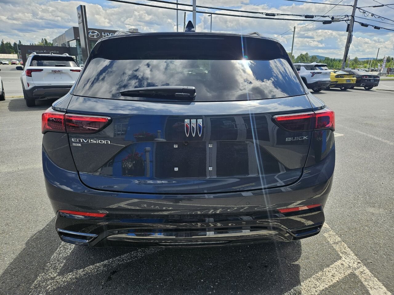 2026 Buick Envision Tourisme sport 4 portes TI Quartz Blue Metallic Thetford Mines - photo #4