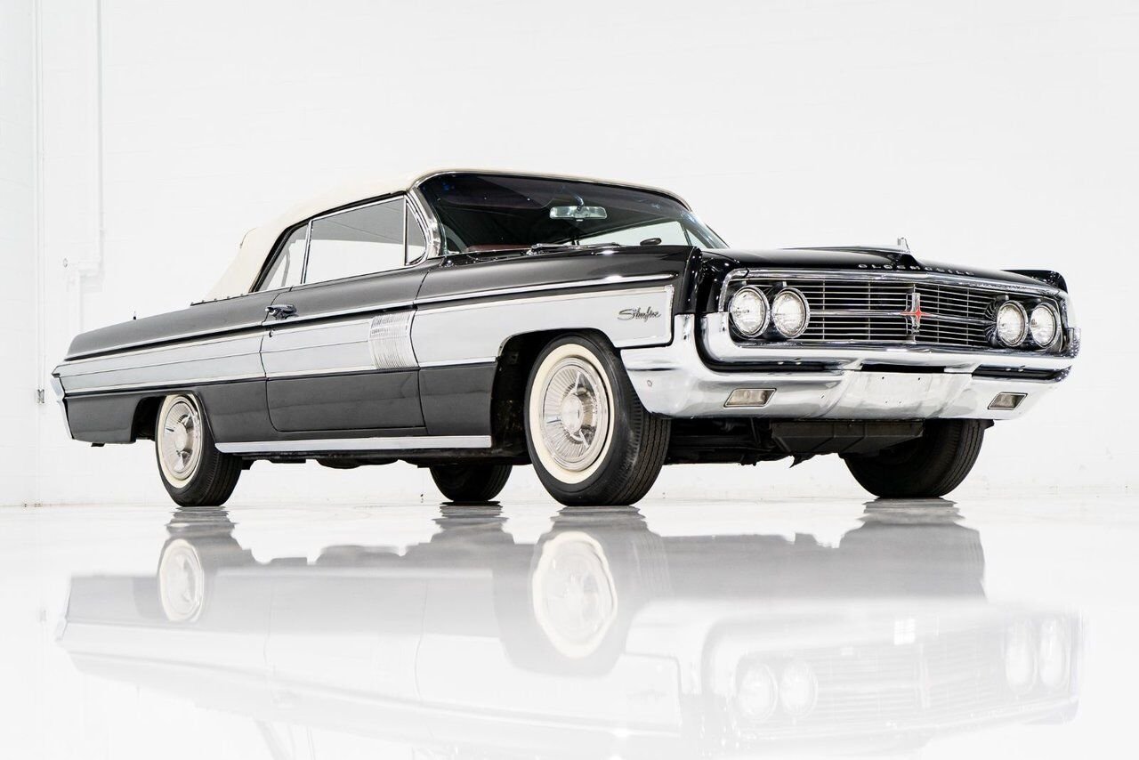 Oldsmobile Starfire Factory A/C. Single repaint and extensive ownership history **PRICE IN USD** 1962 Noir Montréal - photo #33