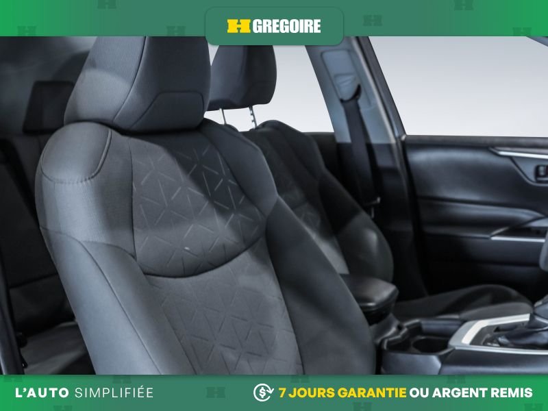 Toyota Rav 4 821966 | LE AWD AUTO AC GR ELEC CAM RECULE BLUETOOTH 2019 Gris Laval - photo #25