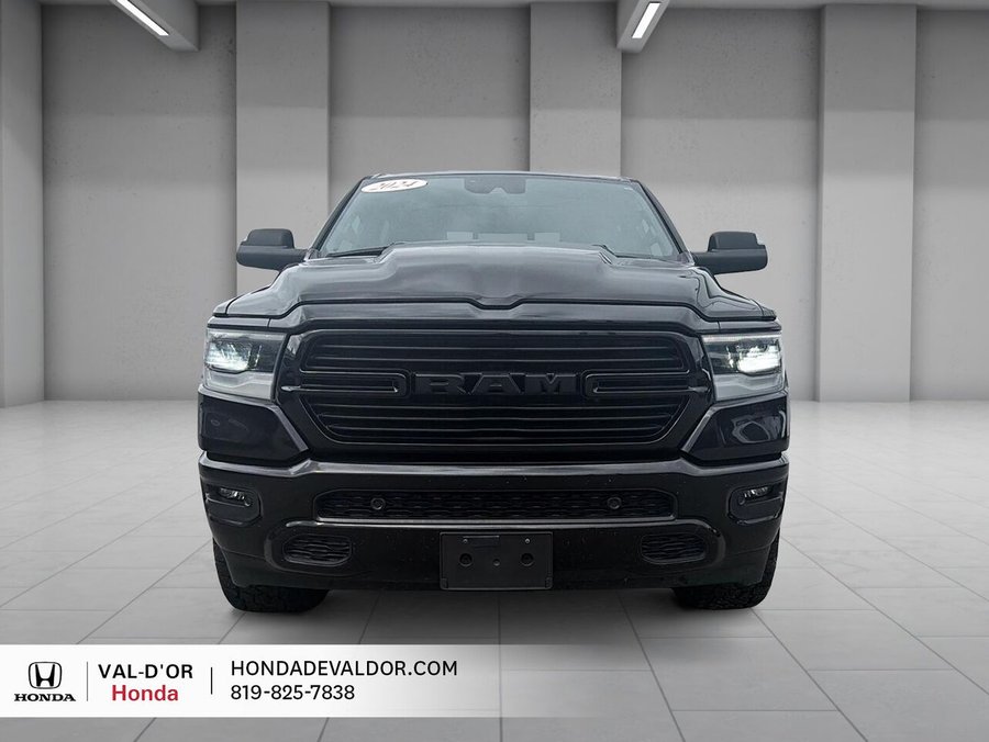 Ram 1500 Sport cabine d'équipe 4x4 caisse de 6 pi 4 po 2024 Noir